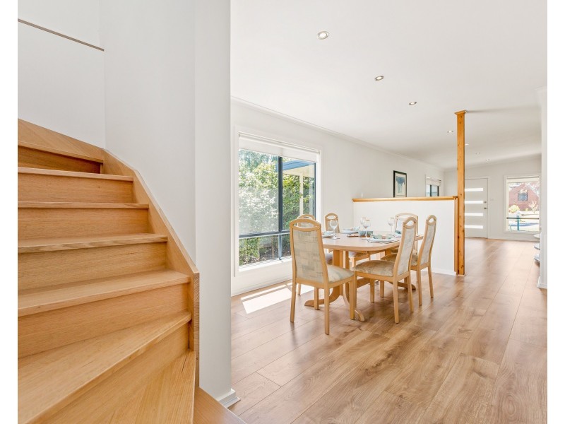 14 Overlea Avenue, Rosebud VIC 3939