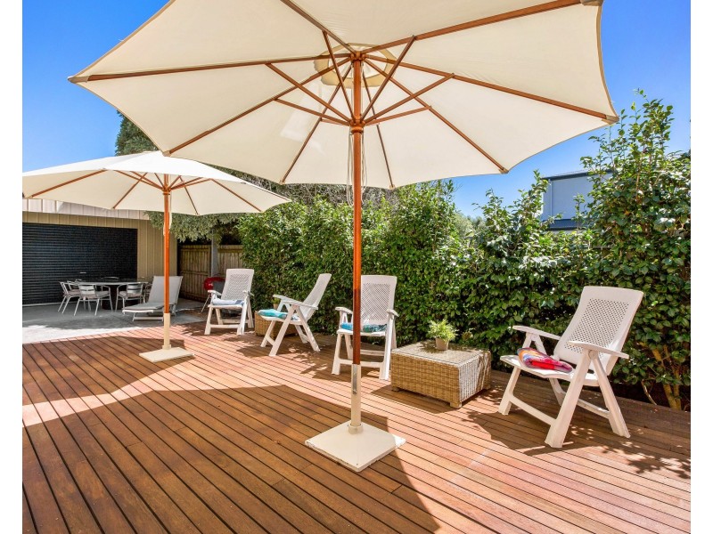 14 Overlea Avenue, Rosebud VIC 3939