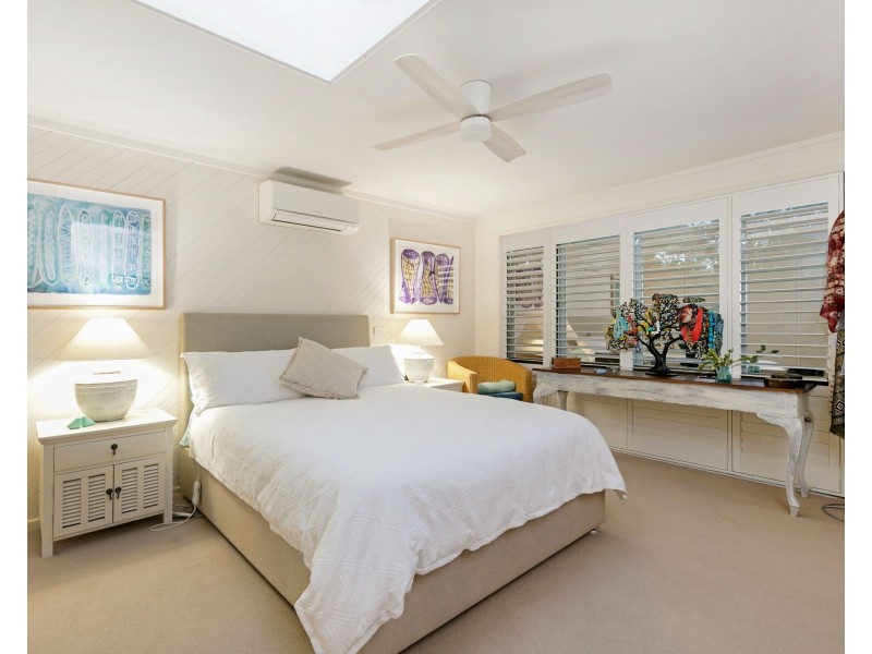 2 Chunar Grove, Mccrae VIC 3938