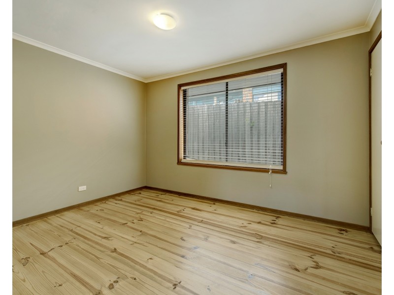 125 Sixth Avenue, Rosebud VIC 3939