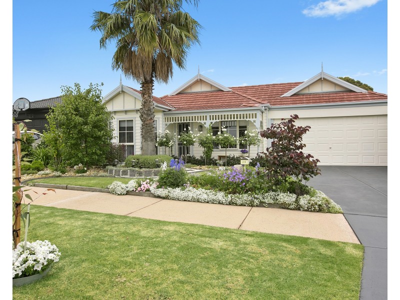 24 Mount Arthur Avenue, Rosebud VIC 3939