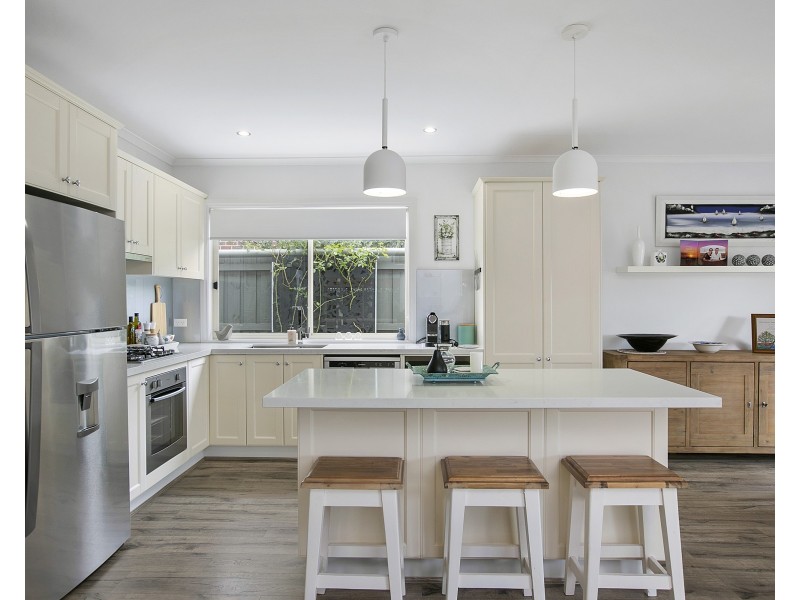 24 Mount Arthur Avenue, Rosebud VIC 3939