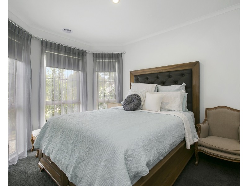 24 Mount Arthur Avenue, Rosebud VIC 3939