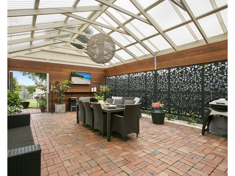 24 Mount Arthur Avenue, Rosebud VIC 3939