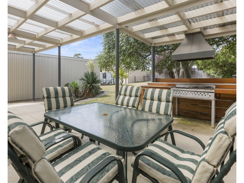 17 Darvall Street, Tootgarook VIC 3941