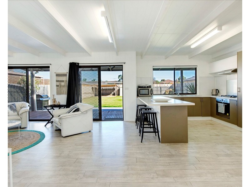 19 Morgan Street, Rosebud VIC 3939