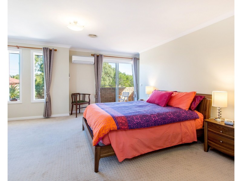 12 Lovely Meadows Court, Rosebud VIC 3939