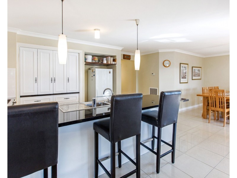 12 Lovely Meadows Court, Rosebud VIC 3939