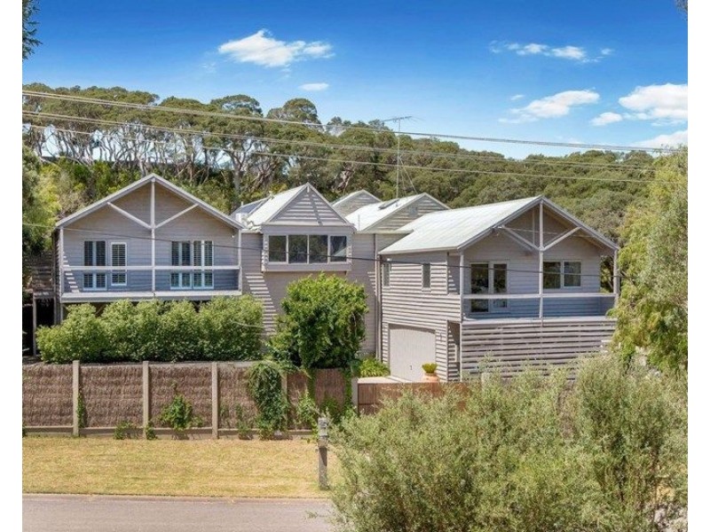 15 Caxton Street, Blairgowrie VIC 3942