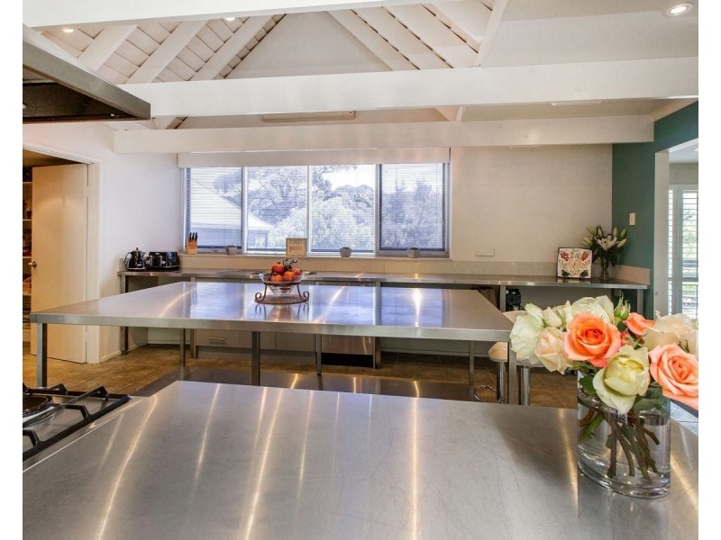 15 Caxton Street, Blairgowrie VIC 3942