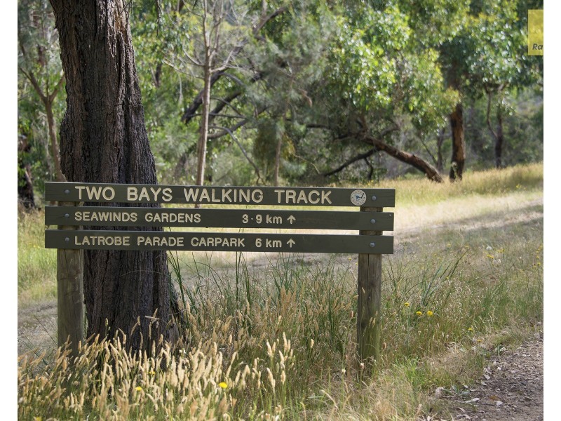 25 Avalon Drive, Rosebud VIC 3939