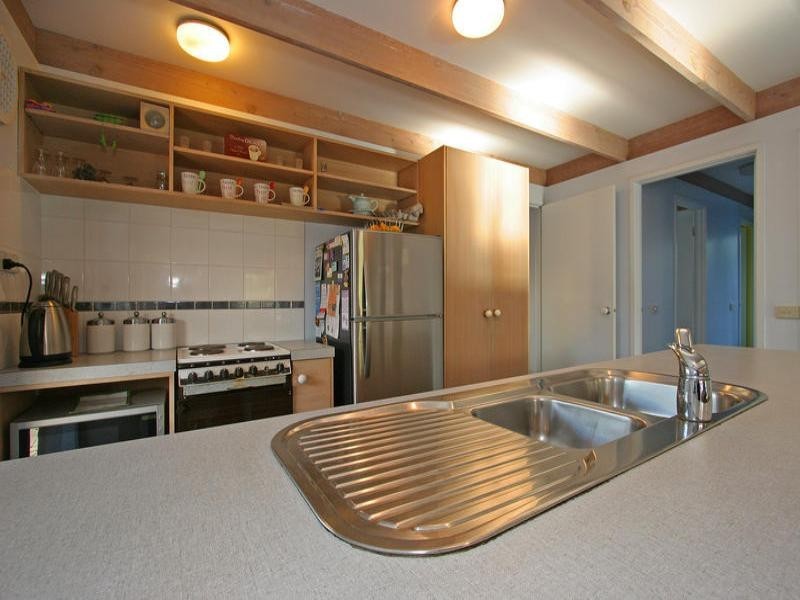 28 Banksia Place, Rosebud VIC 3939