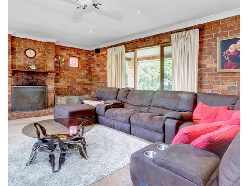 440 Waterfall Gully Road, Rosebud VIC 3939