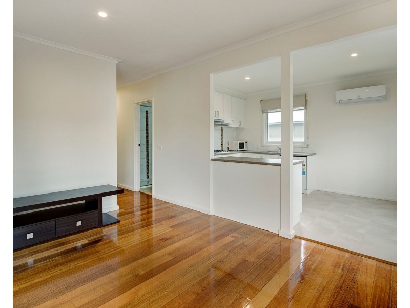 67 Second Avenue, Rosebud VIC 3939