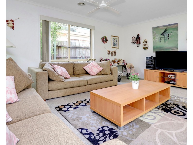 2 Banksia Place, Rosebud VIC 3939