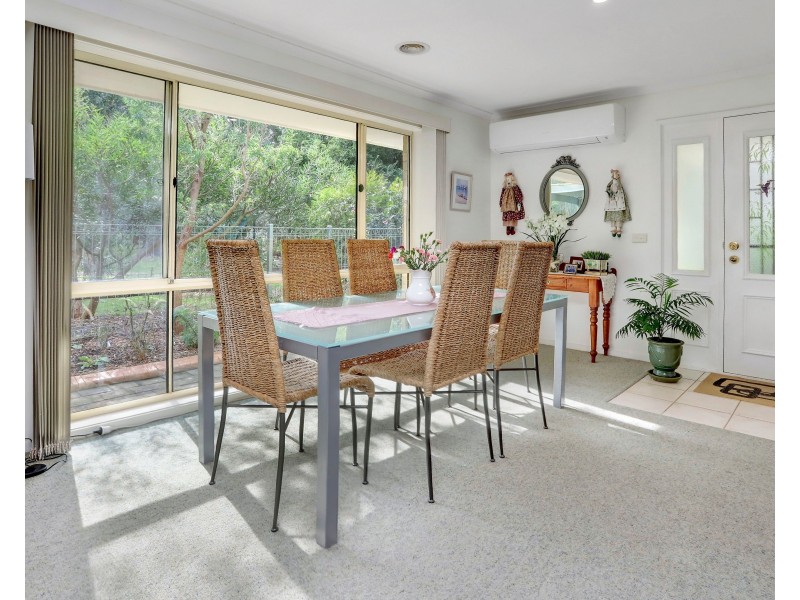 2 Banksia Place, Rosebud VIC 3939