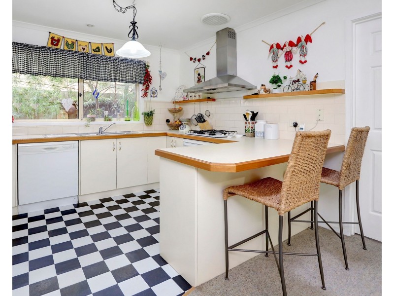 2 Banksia Place, Rosebud VIC 3939