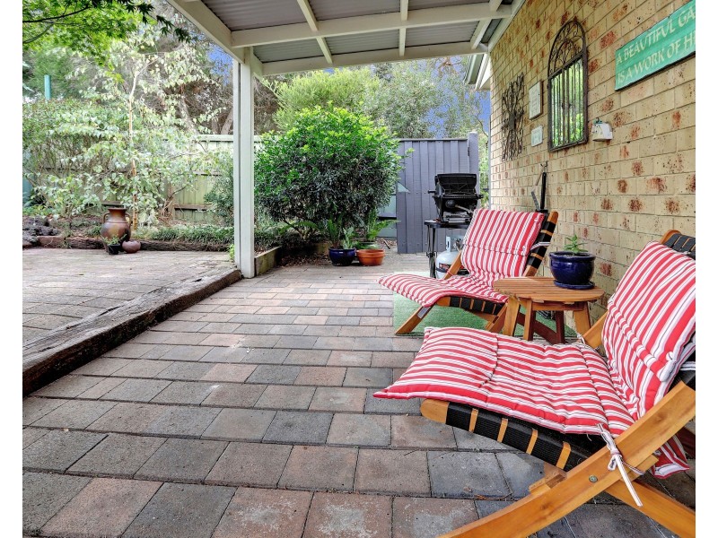 2 Banksia Place, Rosebud VIC 3939