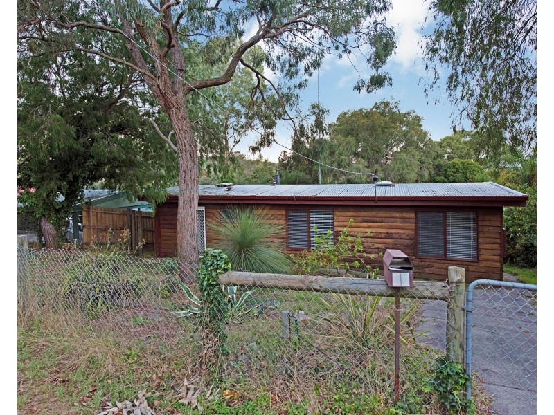 25 Warrain Avenue, Rosebud VIC 3939