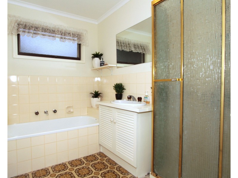 55 Potton Avenue, Rosebud VIC 3939