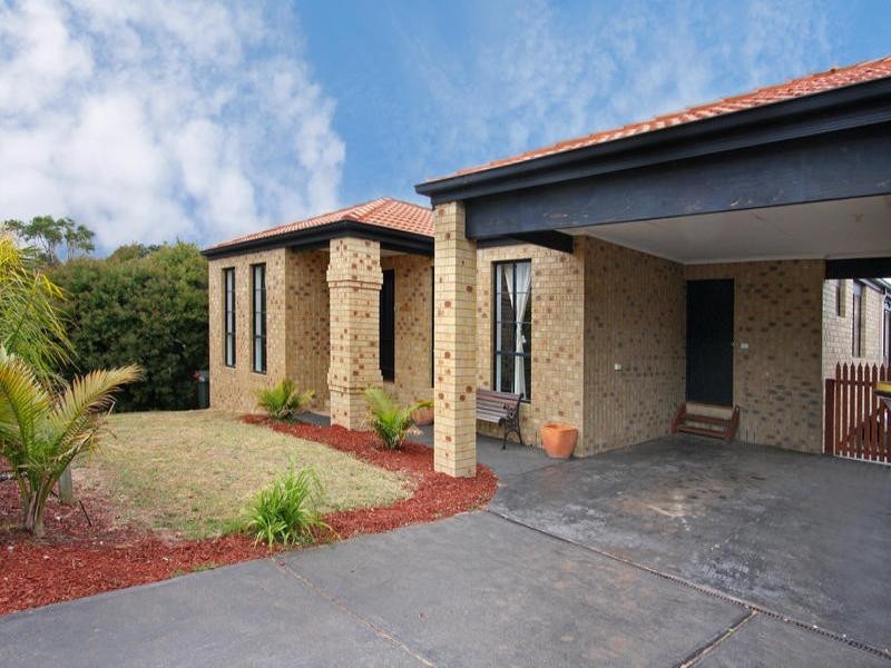 76 Curlew Drive, Rosebud VIC 3939