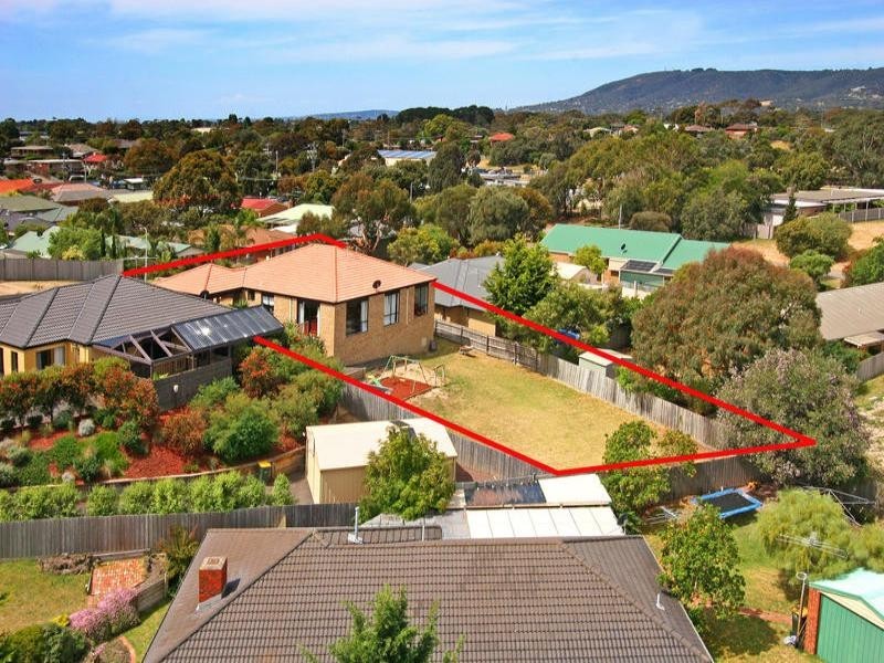 76 Curlew Drive, Rosebud VIC 3939