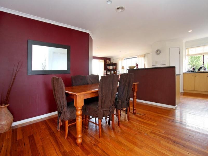 76 Curlew Drive, Rosebud VIC 3939