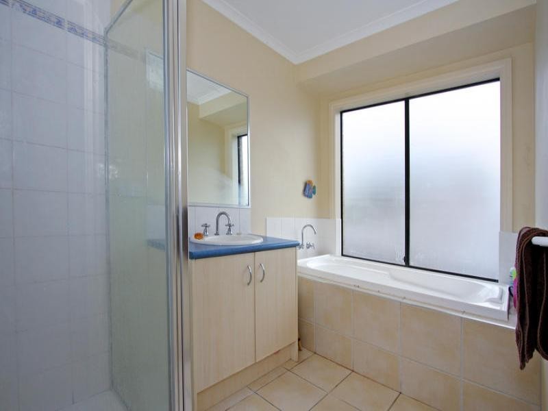 76 Curlew Drive, Rosebud VIC 3939