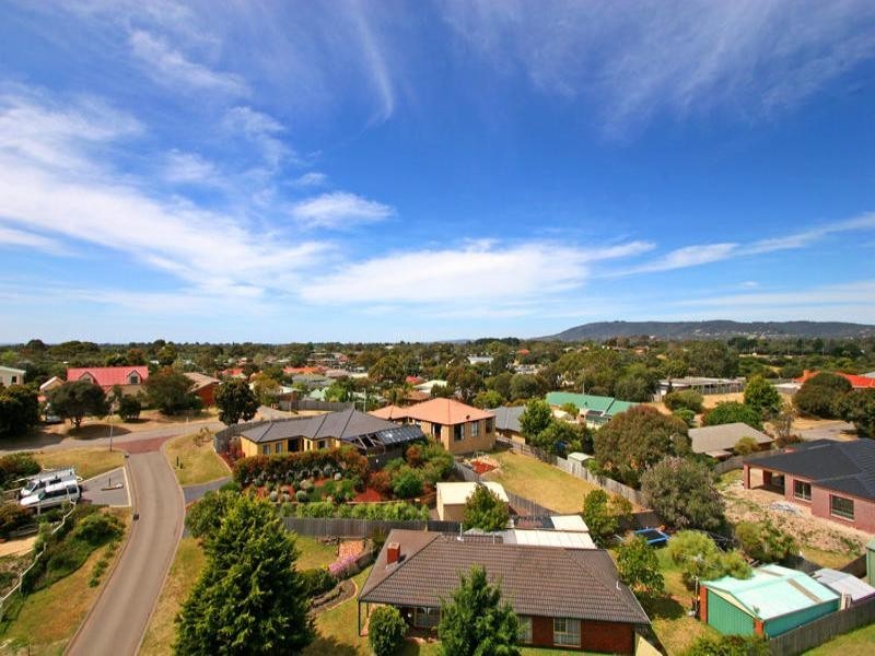 76 Curlew Drive, Rosebud VIC 3939