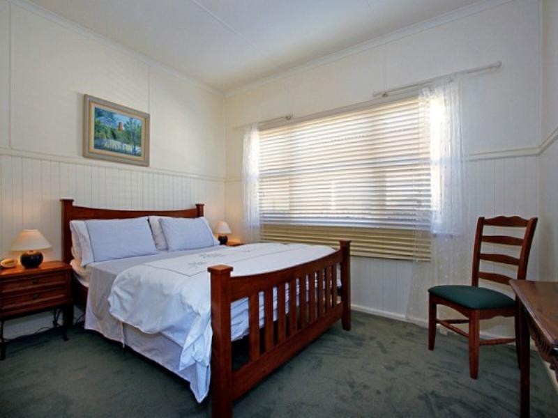 58 Seventh Avenue, Rosebud VIC 3939