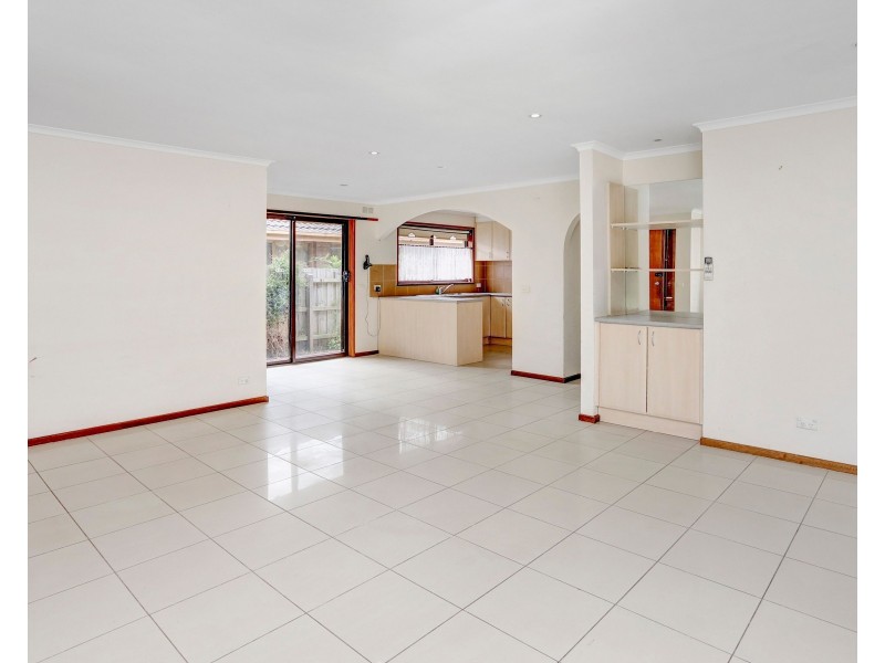 119 Eighth Avenue, Rosebud VIC 3939