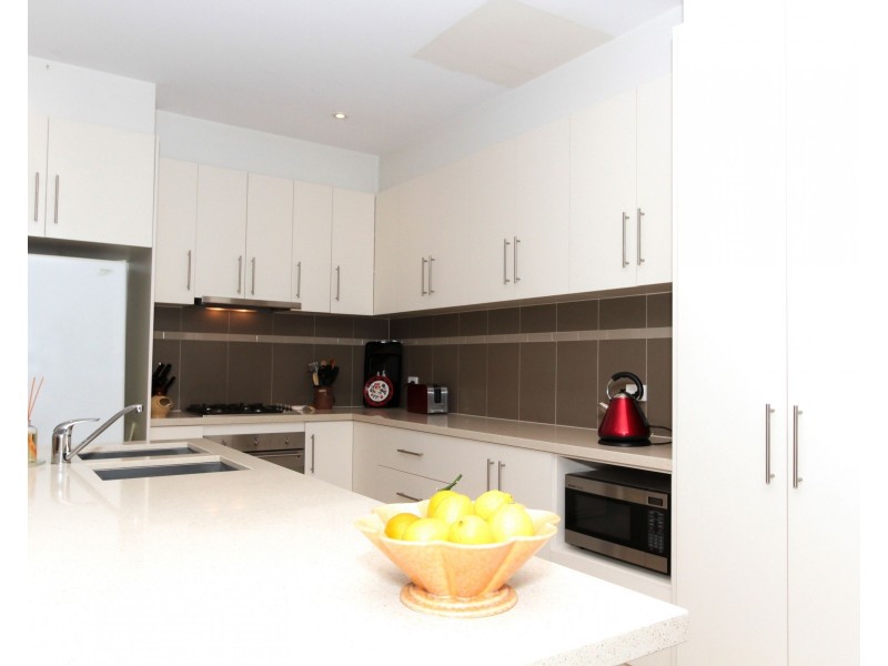 4/5 Rosemore Road, Rosebud VIC 3939