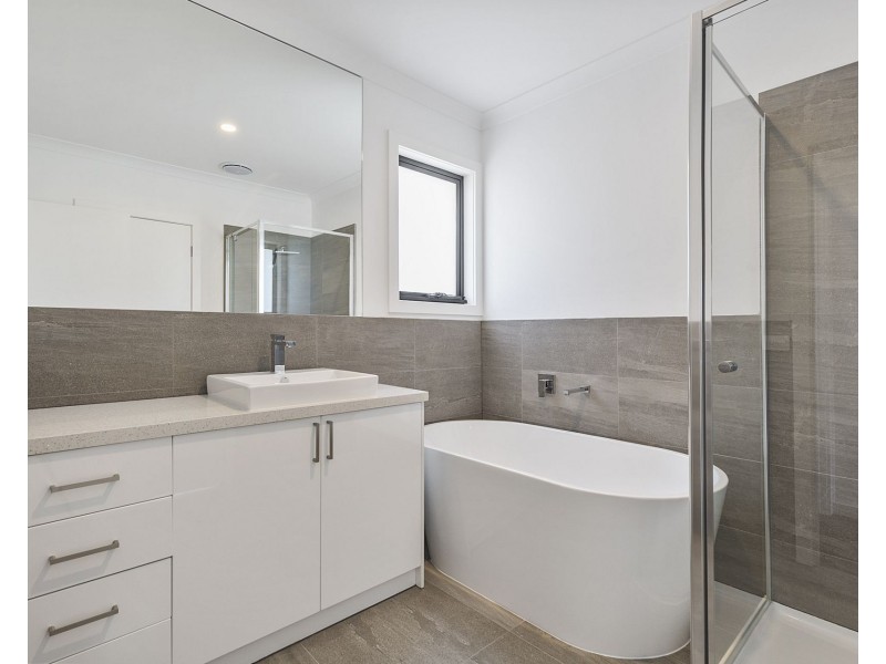 2/262 Jetty Road, Rosebud VIC 3939