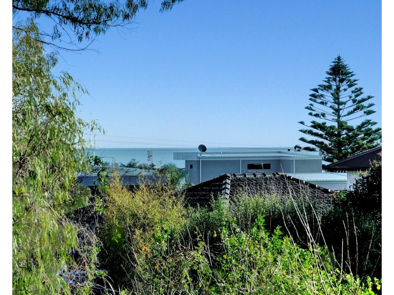 8 Wilson Crescent, Dromana VIC 3936