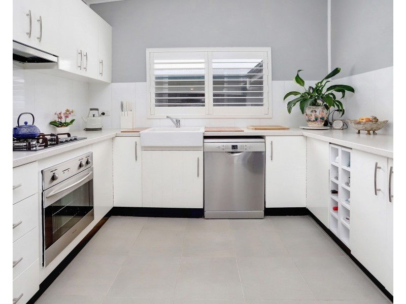 76 Third Avenue, Rosebud VIC 3939