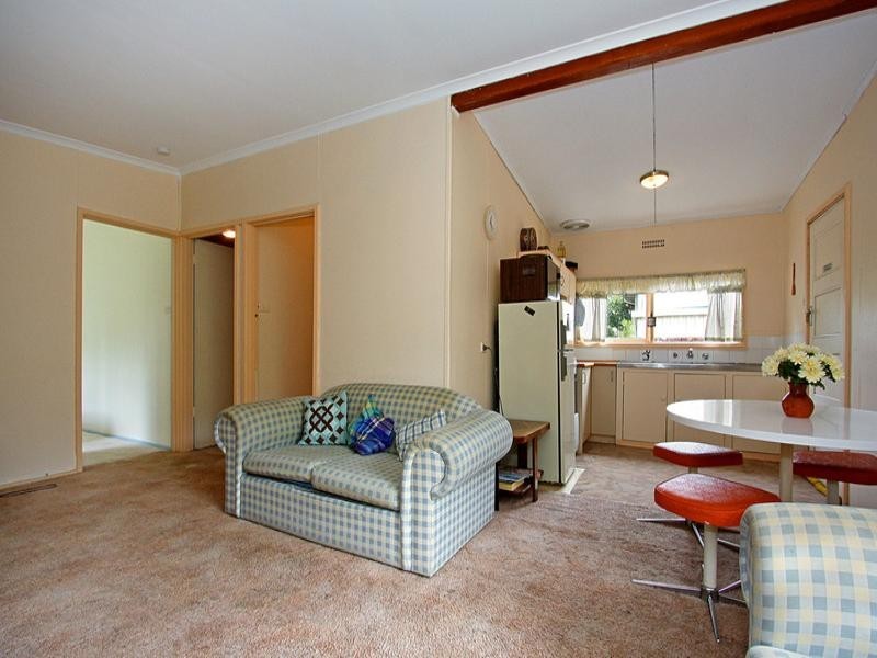 12 Murrowong Avenue, Rosebud VIC 3939