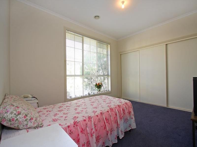 2/15-17 McCombe Street, Rosebud VIC 3939