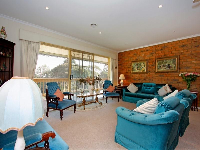 17 Seabrook Avenue, Rosebud VIC 3939