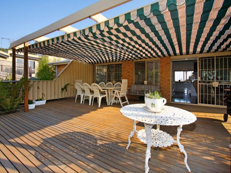 17 Seabrook Avenue, Rosebud VIC 3939