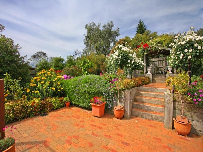 17 Seabrook Avenue, Rosebud VIC 3939