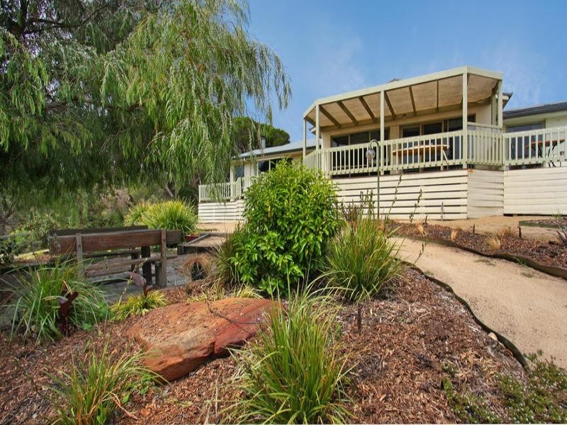 151 Grasslands Road, Boneo VIC 3939
