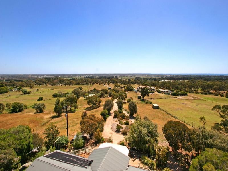 151 Grasslands Road, Boneo VIC 3939