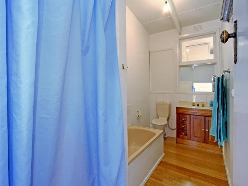 18 Martin Street, Rosebud VIC 3939