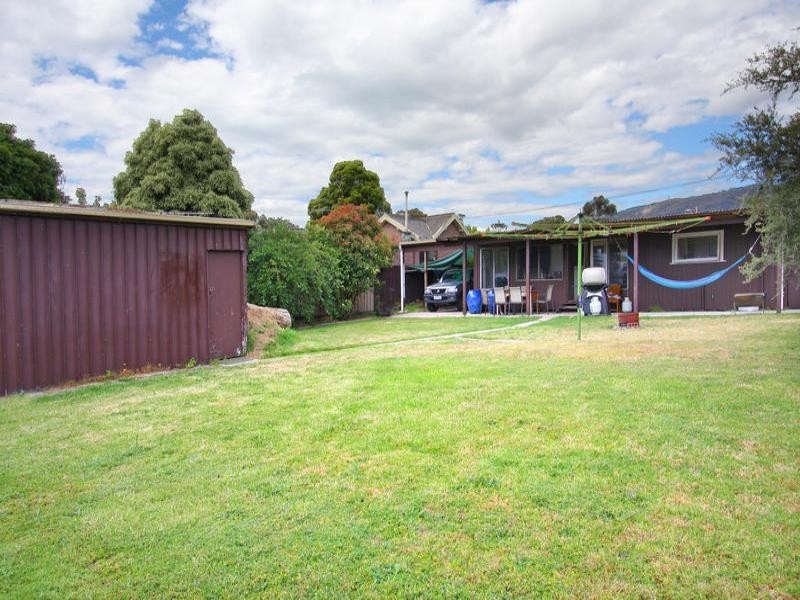 18 Martin Street, Rosebud VIC 3939