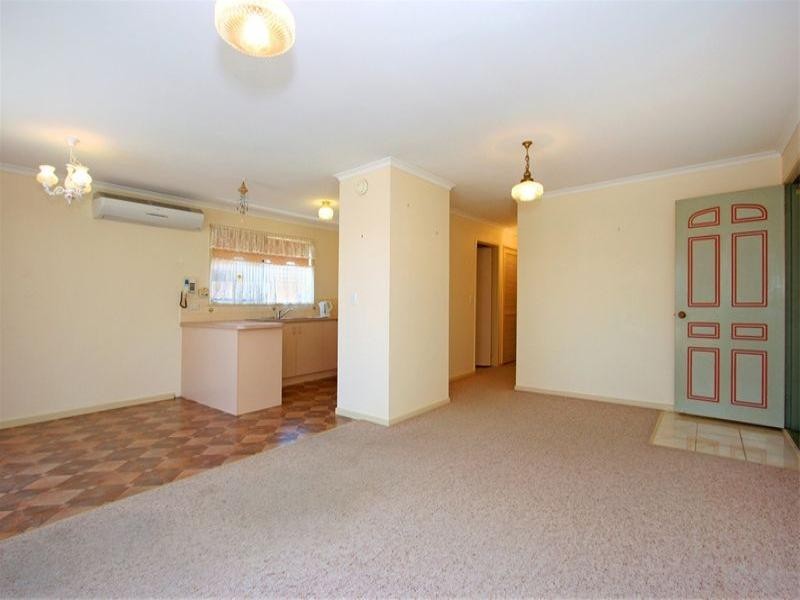 183 Seventh Avenue, Rosebud VIC 3939