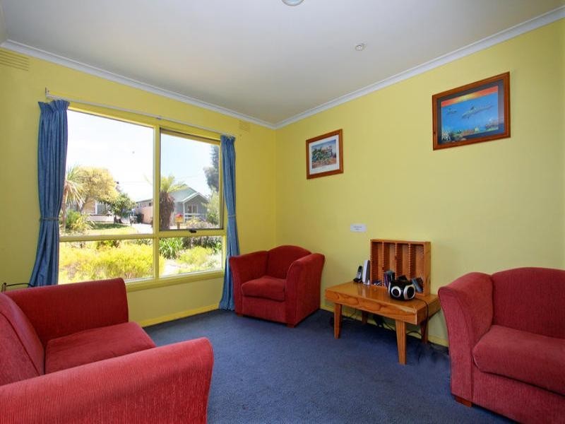 13 Potton Avenue, Rosebud VIC 3939