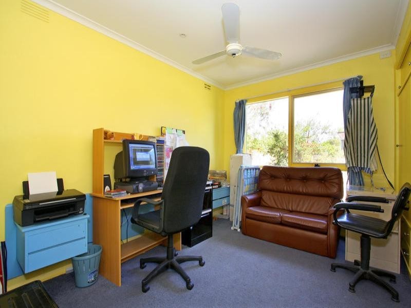 13 Potton Avenue, Rosebud VIC 3939