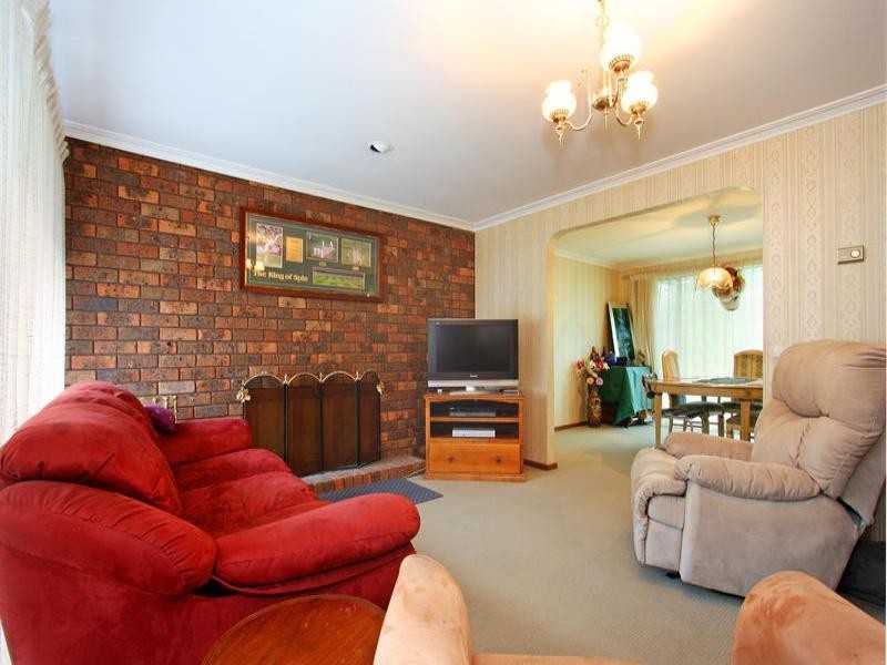 215 Jetty Road, Rosebud VIC 3939