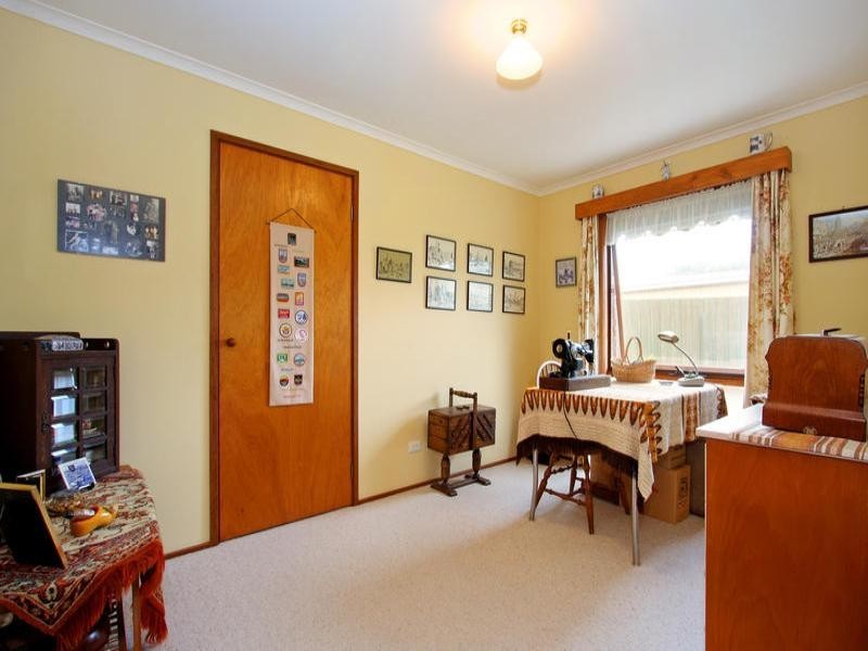 2 Shearwater Place, Rosebud VIC 3939