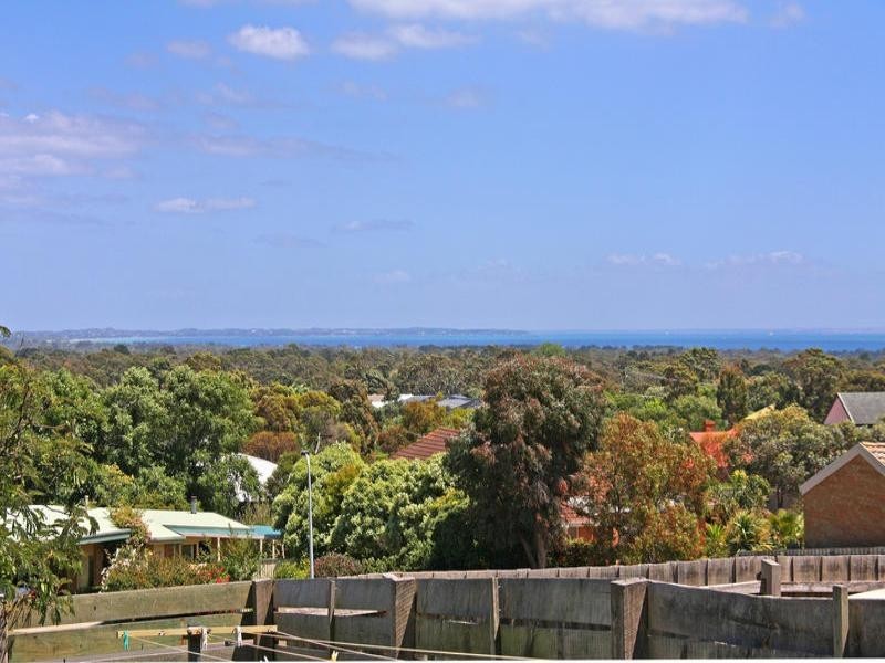 28 Goolgowie Street, Rosebud VIC 3939